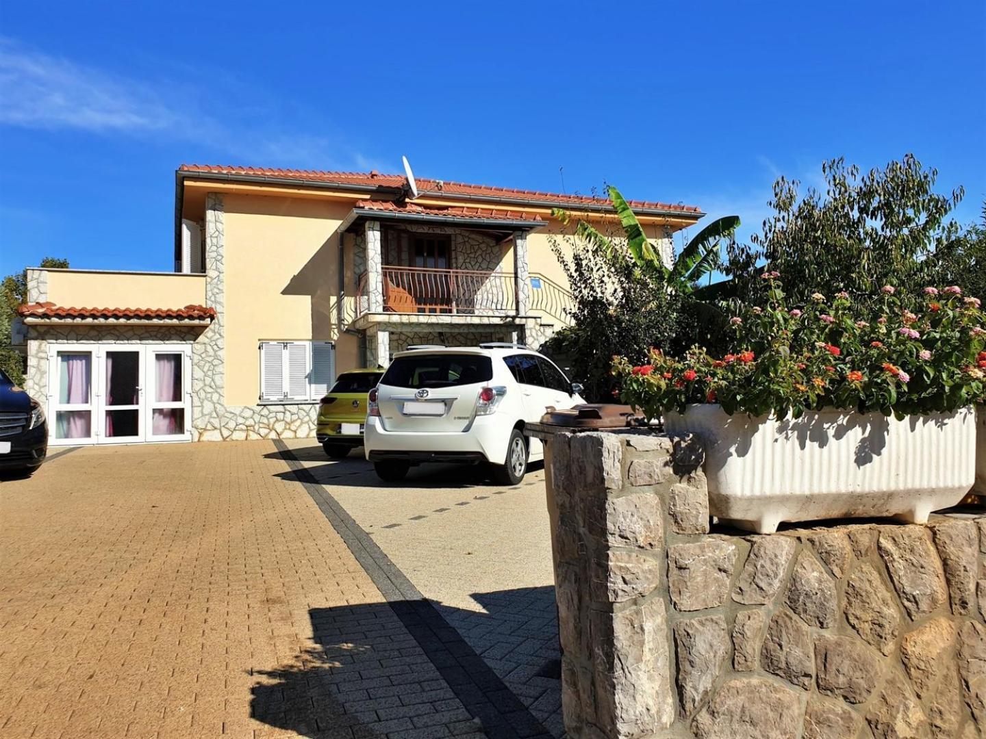 Apartments Nevenka K. Чизичі Екстер'єр фото